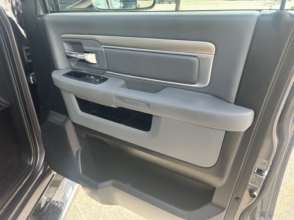 2015 RAM 1500 Image 19