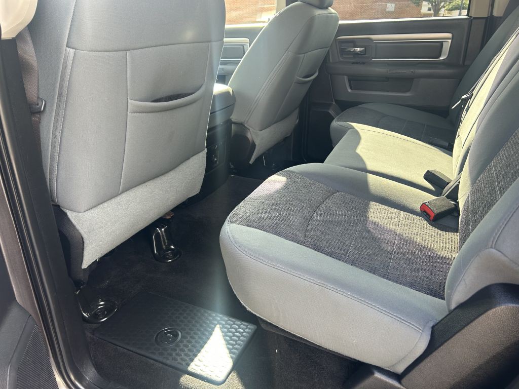 2015 RAM 1500 Image 22