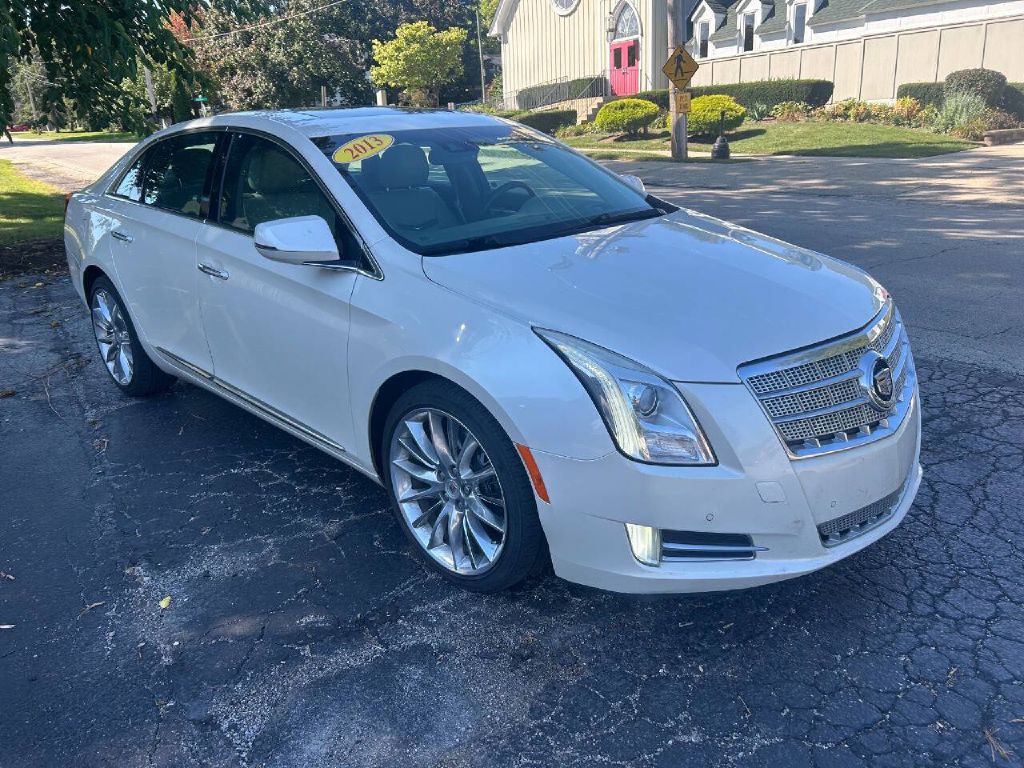 2013 Cadillac XTS Image 3