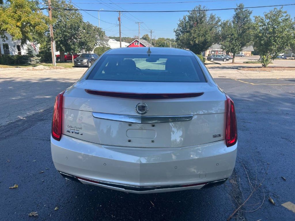 2013 Cadillac XTS Image 5