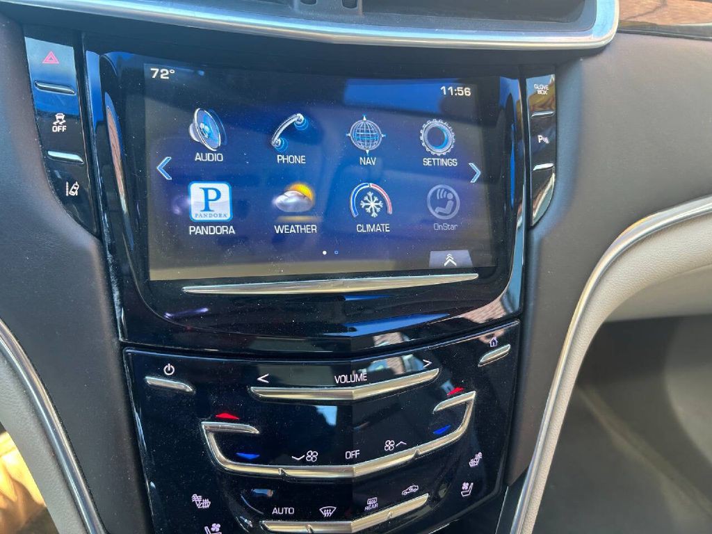 2013 Cadillac XTS Image 10