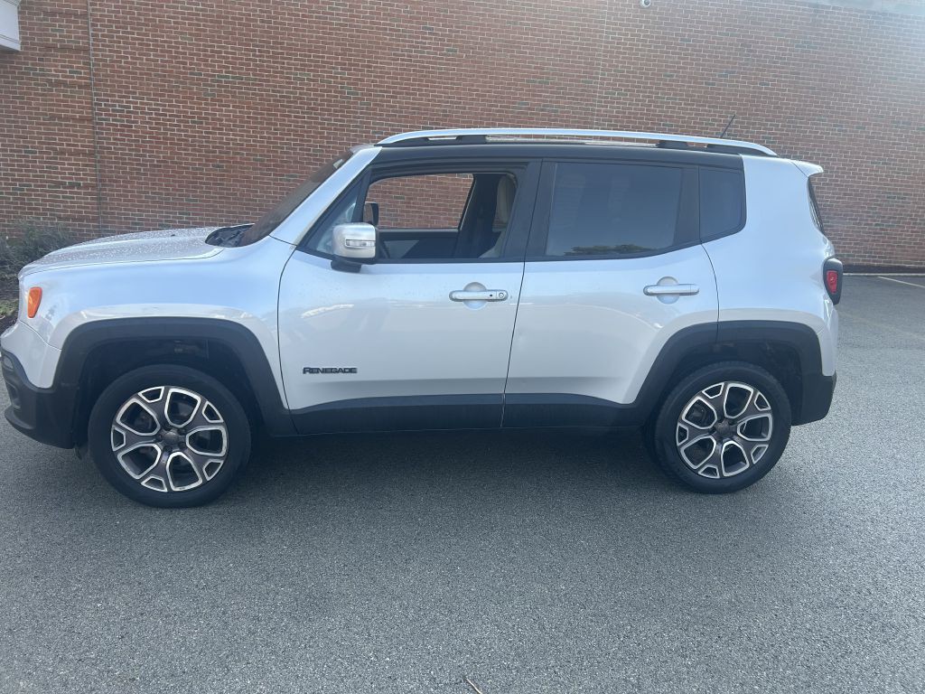2015 Jeep Renegade Image 8