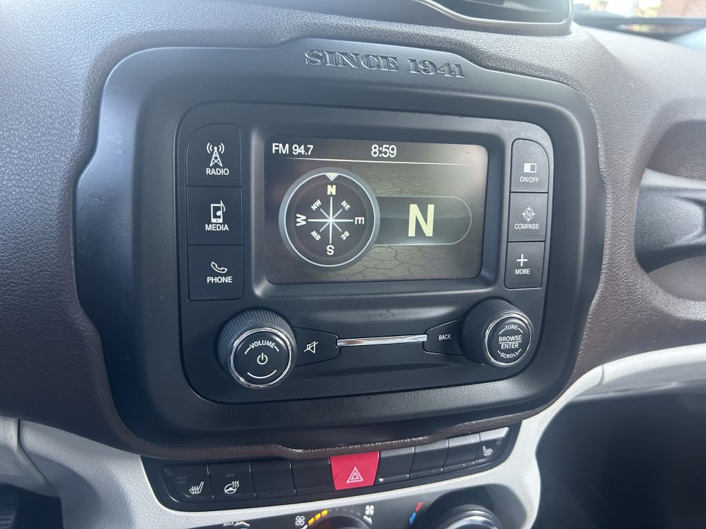 2015 Jeep Renegade Image 26