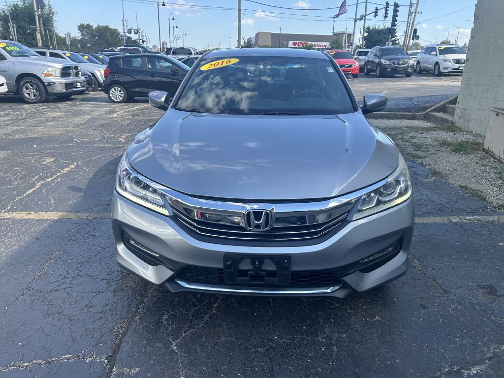 2016 Honda Accord Image 2