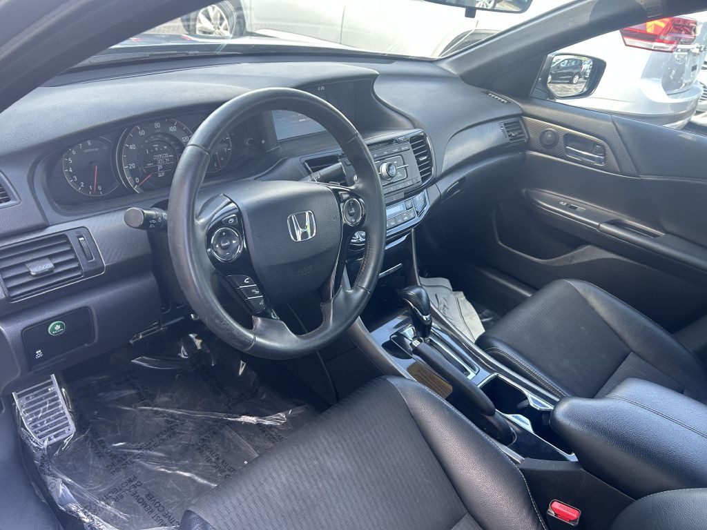 2016 Honda Accord Image 8