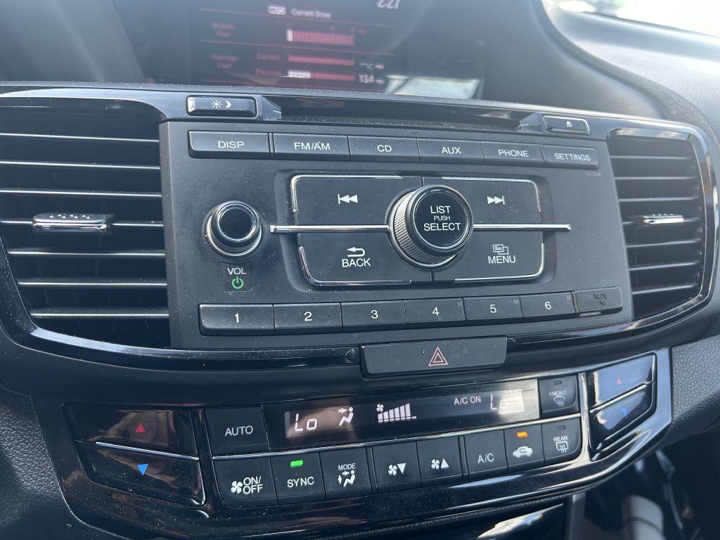 2016 Honda Accord Image 10