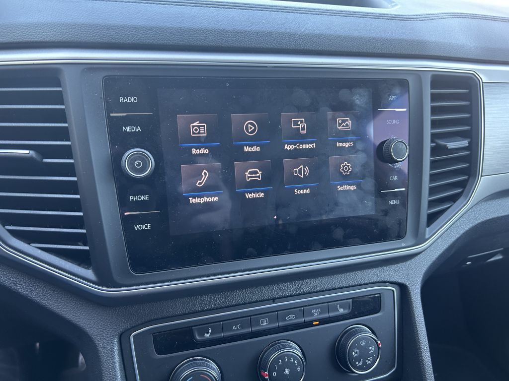 2018 Volkswagen Atlas Image 16