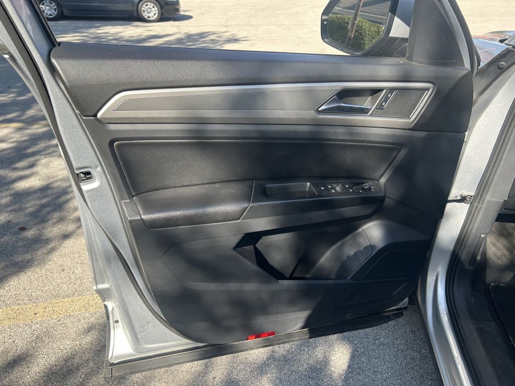 2018 Volkswagen Atlas Image 19