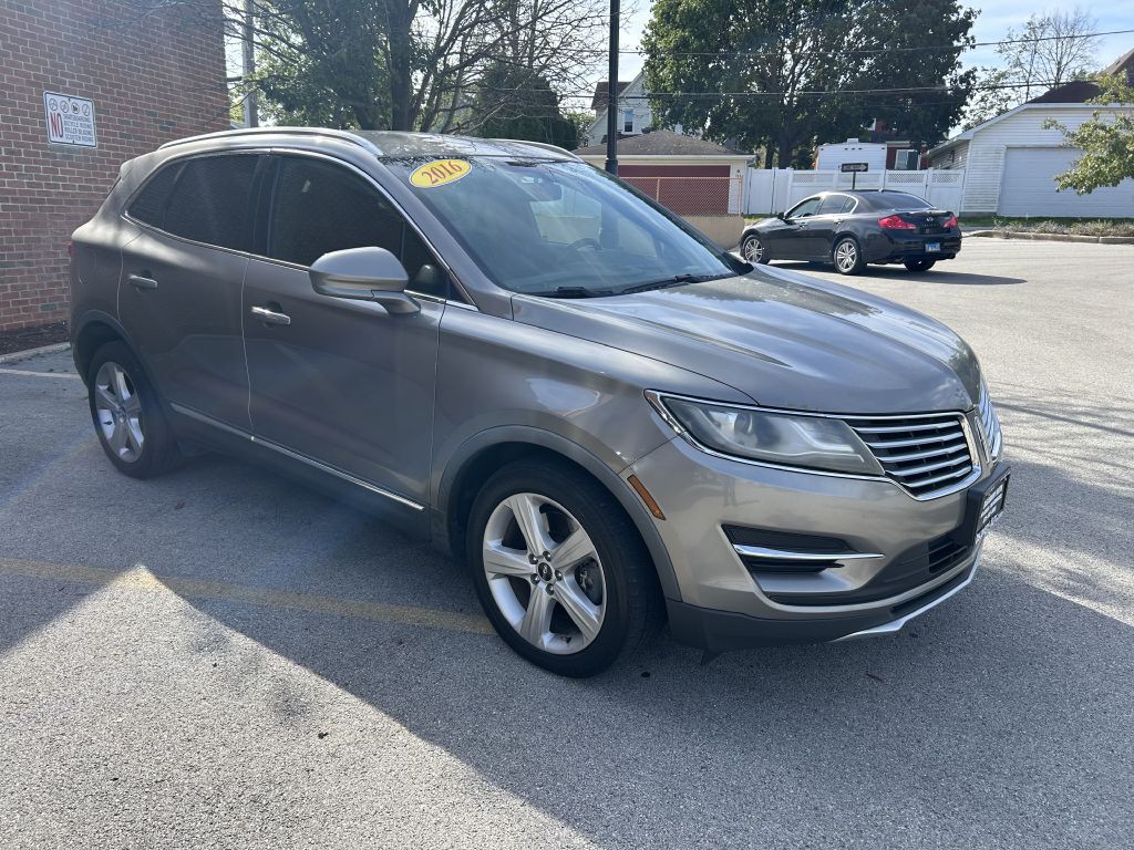 2016 Lincoln MKC Image 3