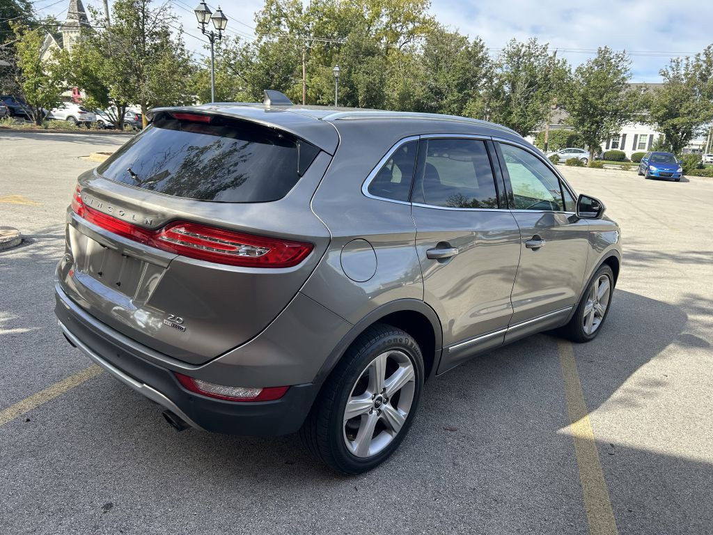 2016 Lincoln MKC Image 4