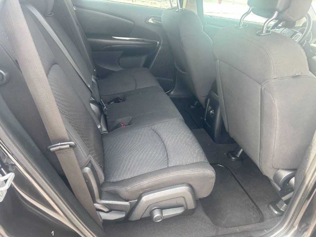 2012 Dodge Journey Image 8