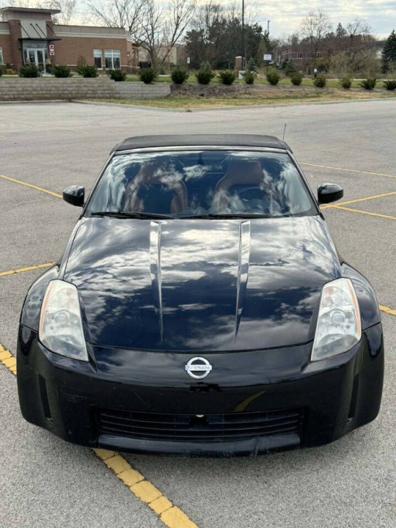 2005 Nissan 350Z Image 4