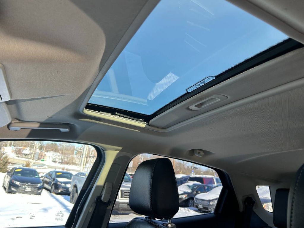 2018 Ford Econoline Image 8