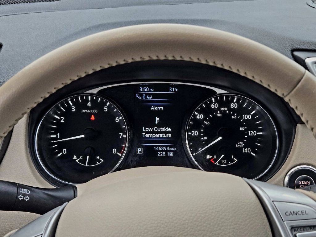 2014 Nissan Rogue Image 11