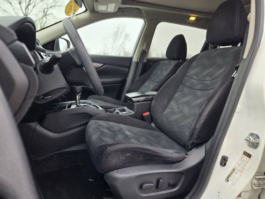 2014 Nissan Rogue Image 11