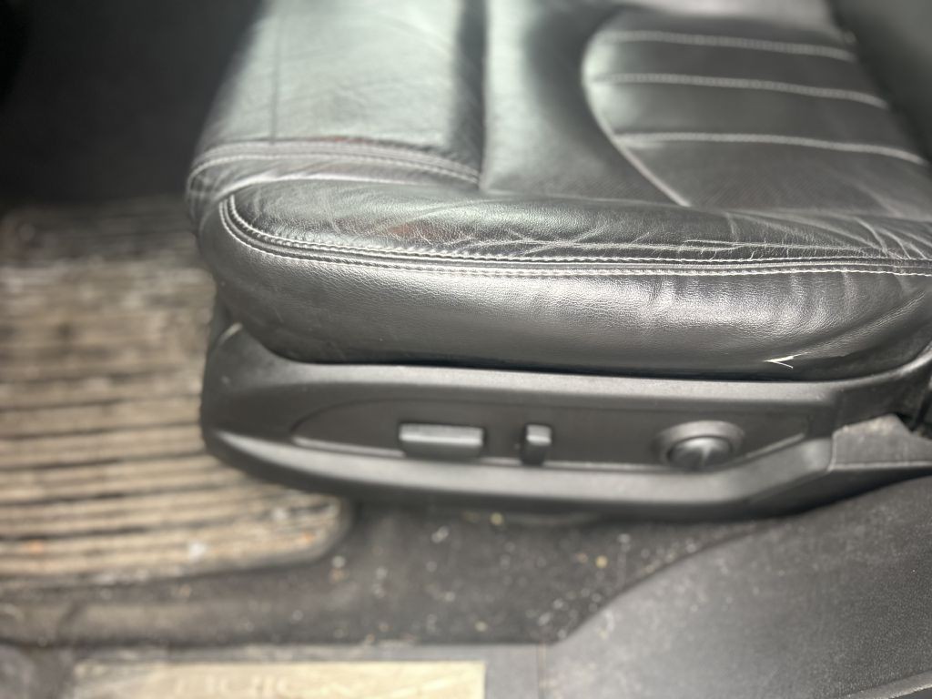 2015 Buick Enclave Image 13