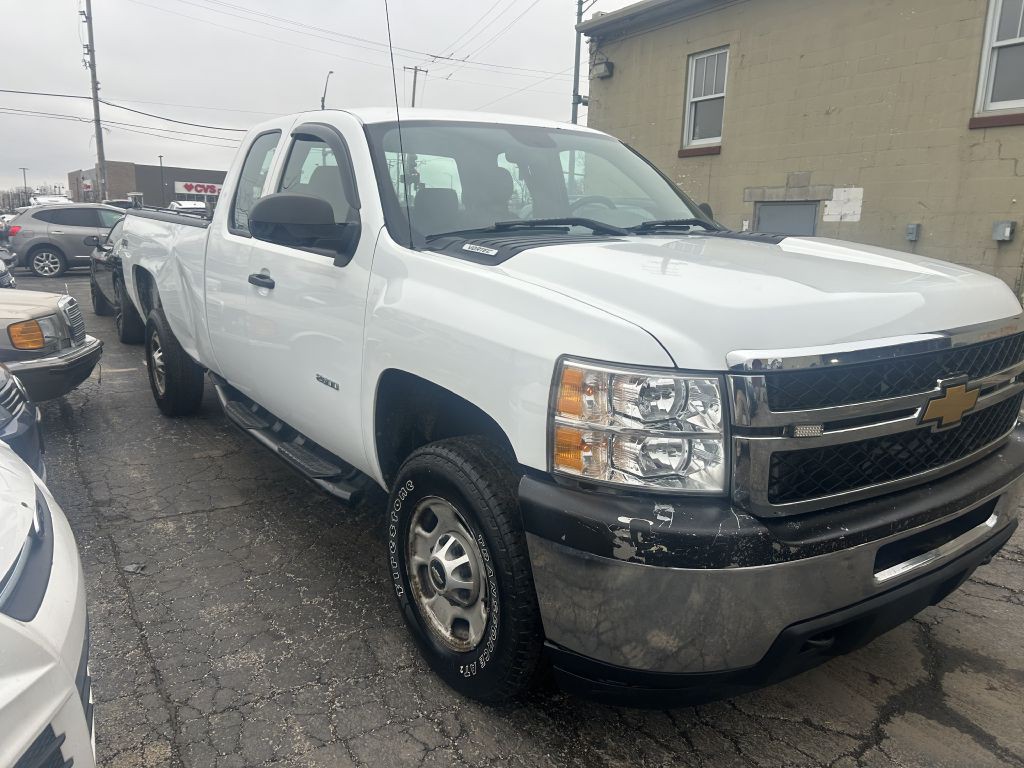 2013 Chevrolet Silverado 1500 Image 3