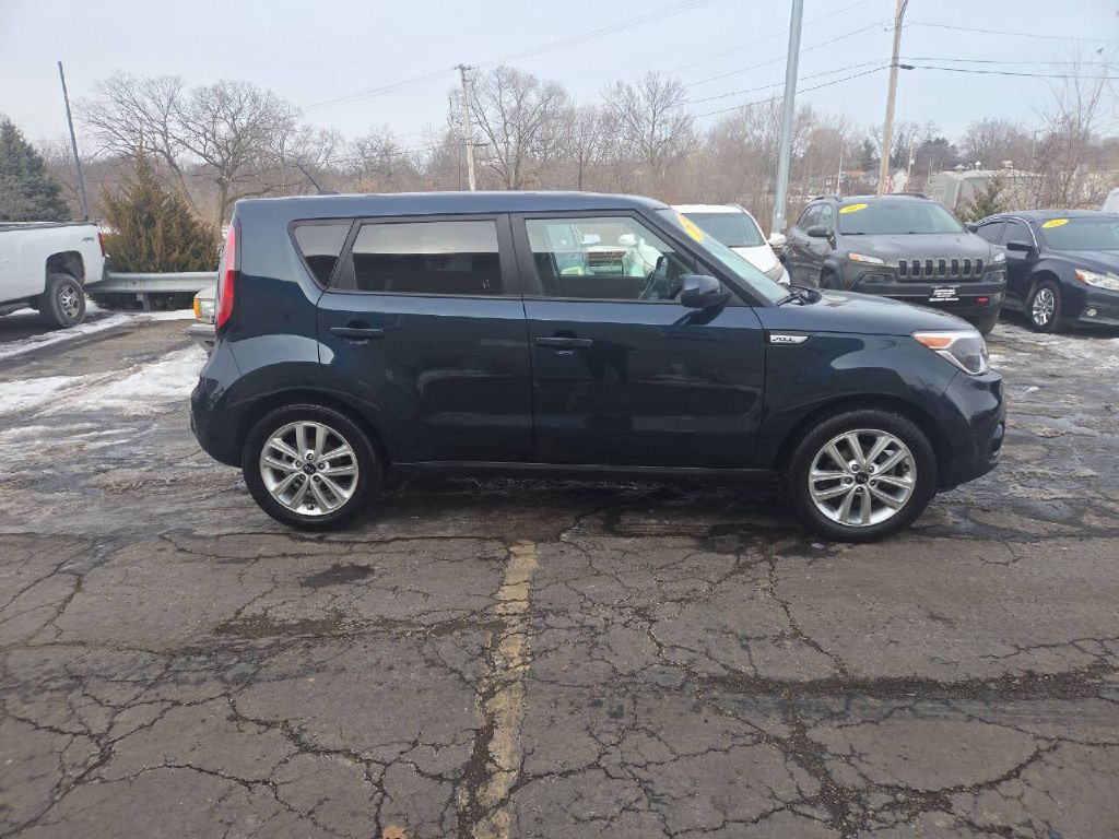 2019 Kia Soul Image 8