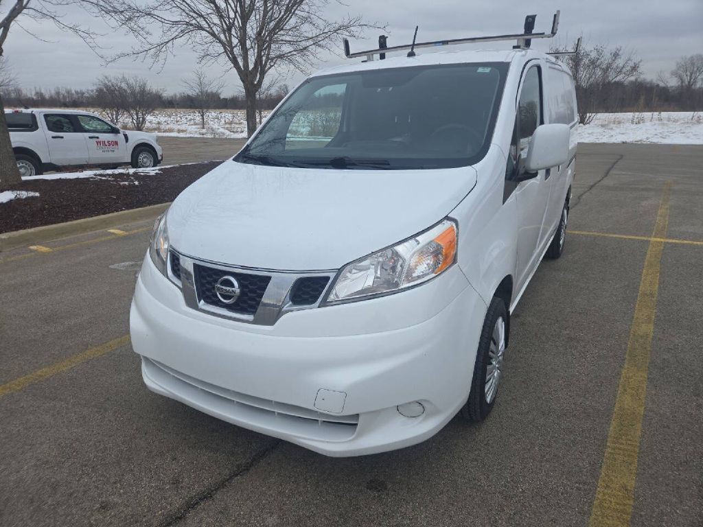 2017 Nissan NV200 Image 1