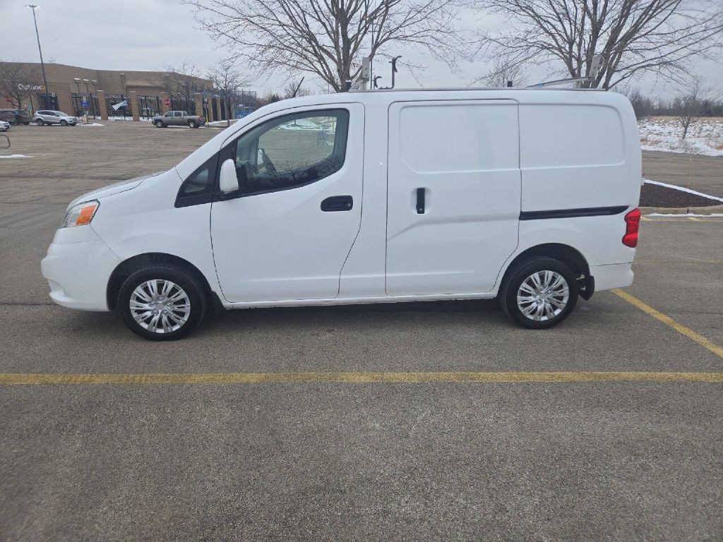 2017 Nissan NV200 Image 8