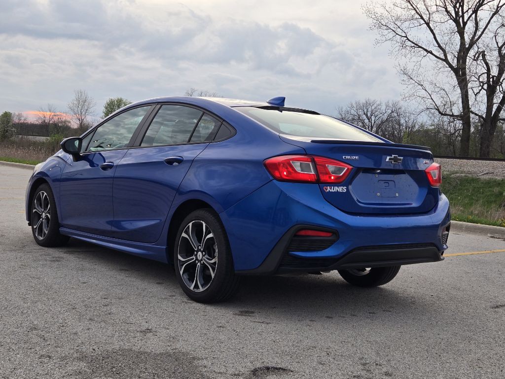 2019 Chevrolet Cruze Image 41