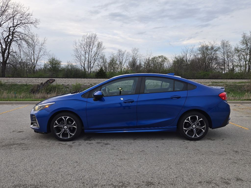 2019 Chevrolet Cruze Image 43