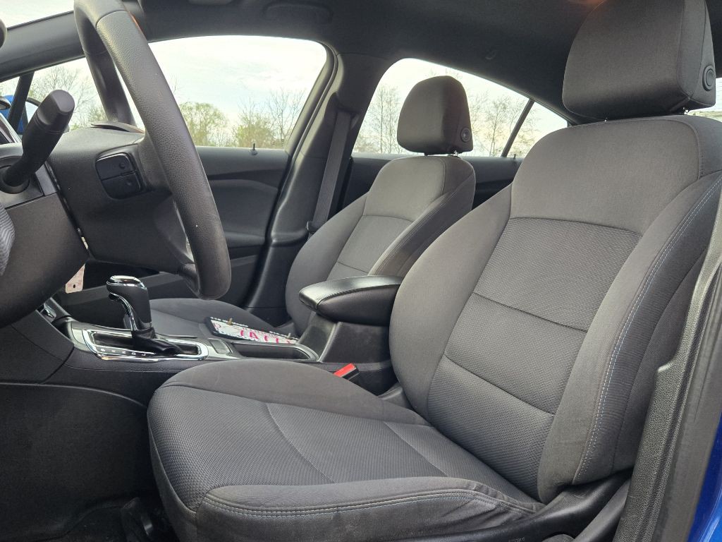 2019 Chevrolet Cruze Image 45