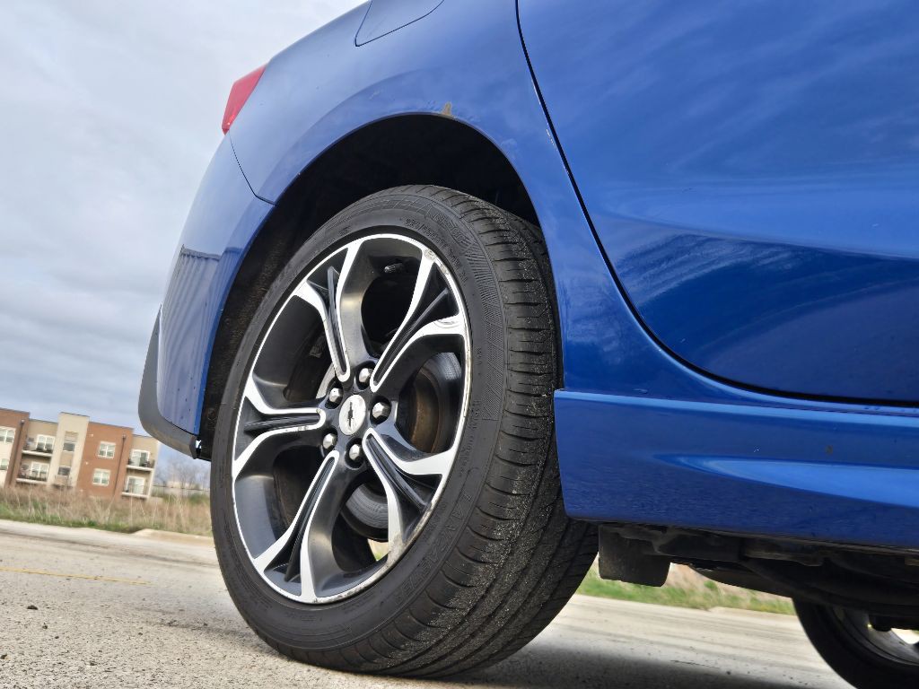 2019 Chevrolet Cruze Image 70