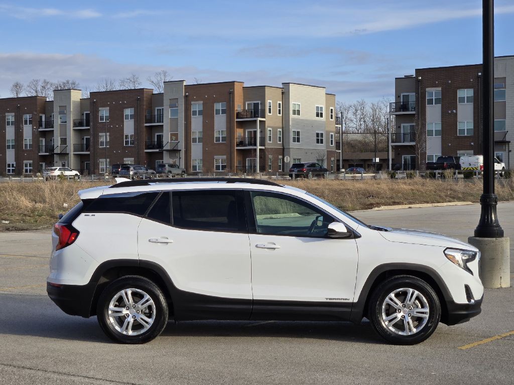 2018 GMC Terrain Image 8