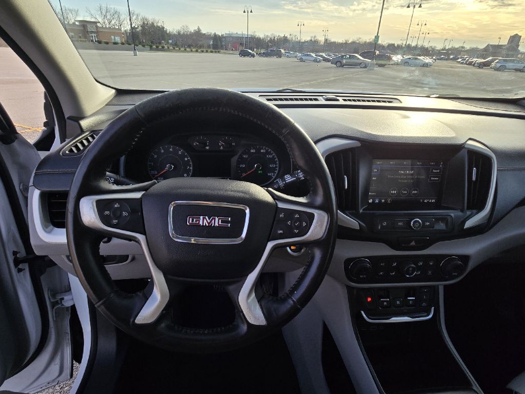 2018 GMC Terrain Image 9