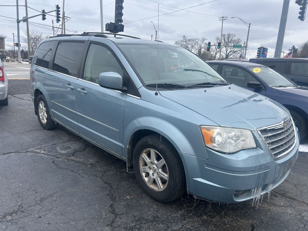 2008 Chrysler Town & Country Image 3