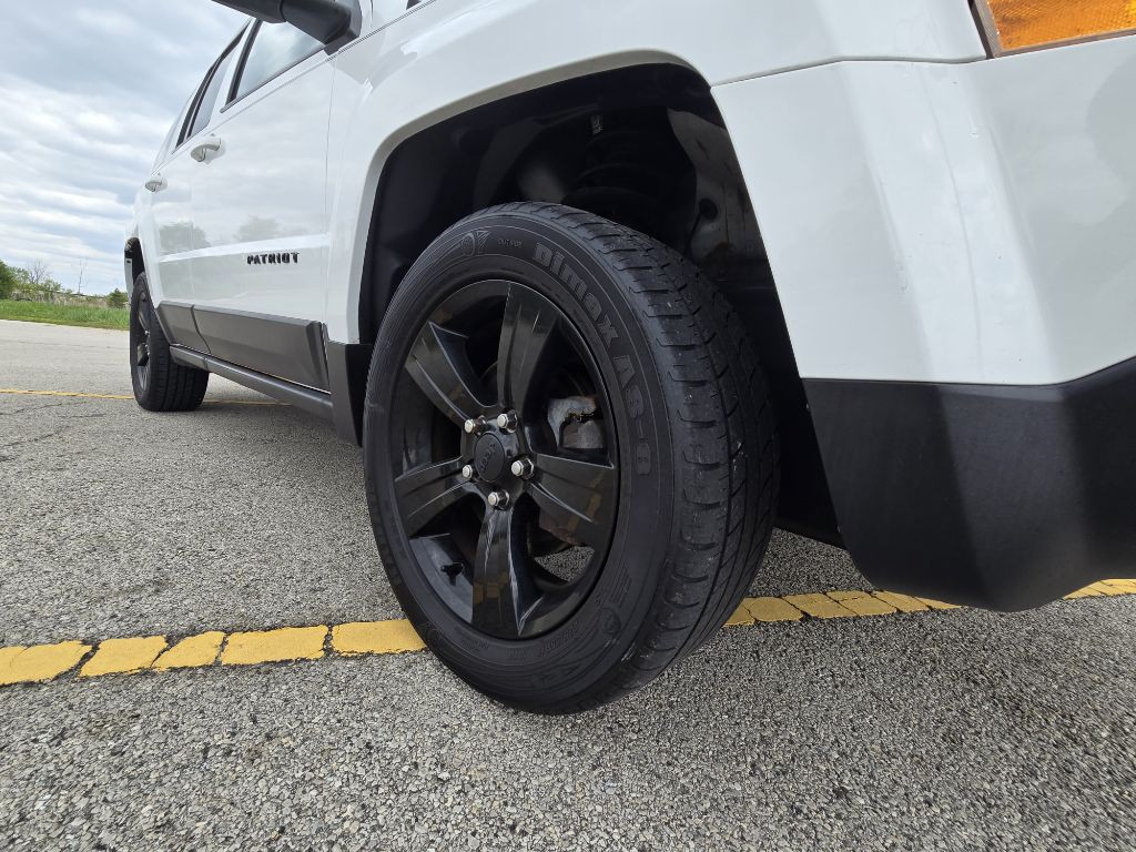 2014 Jeep Patriot Image 31