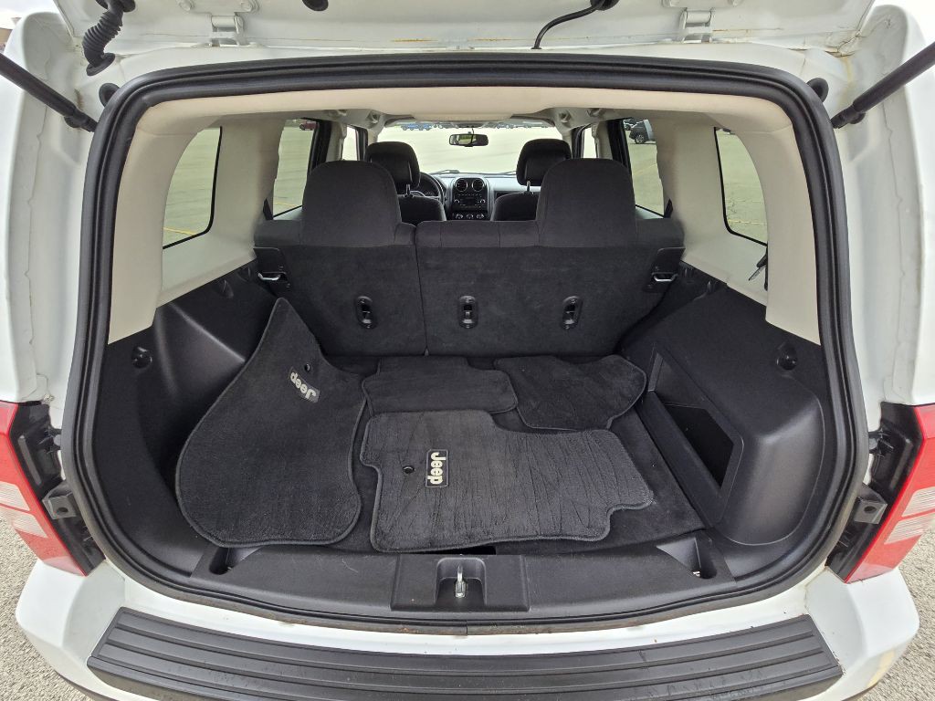 2014 Jeep Patriot Image 34