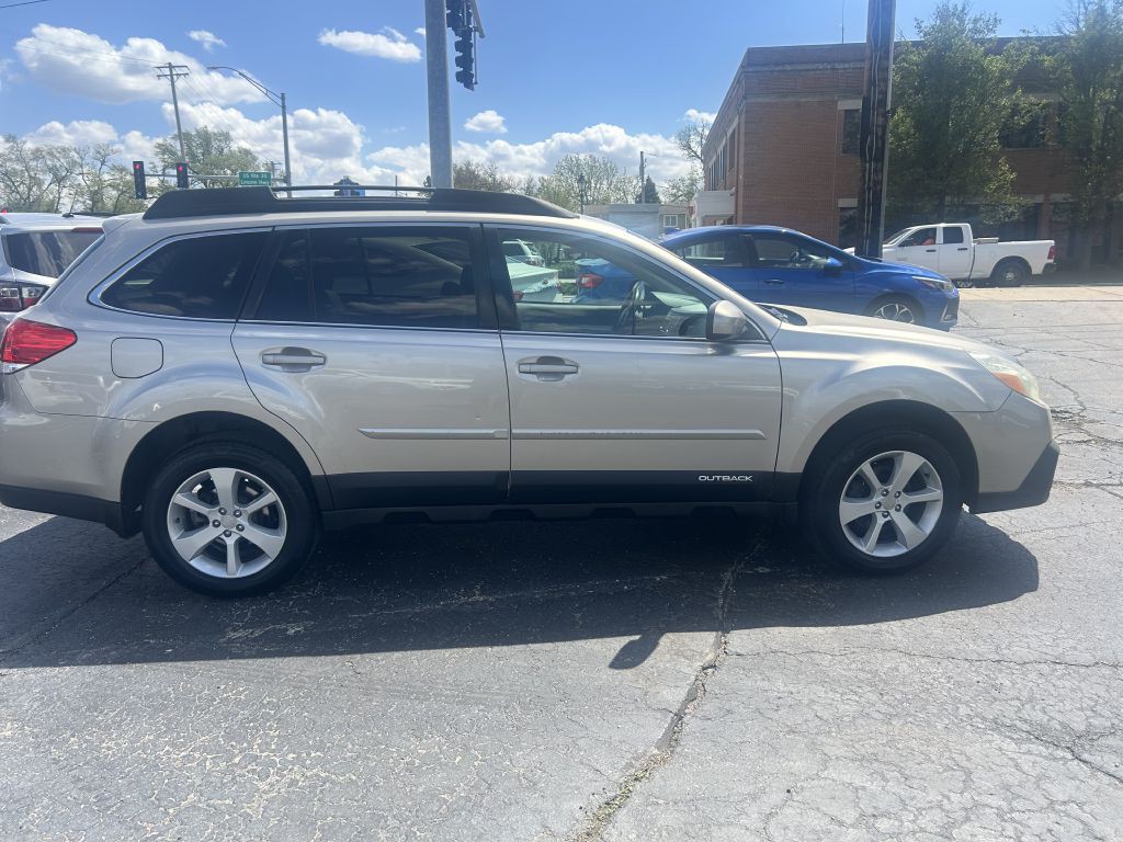 2014 Subaru Outback Image 8