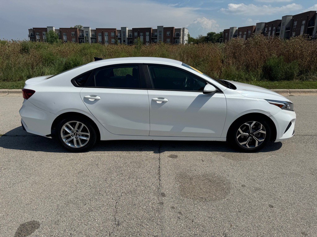 2022 Kia Forte Image 5