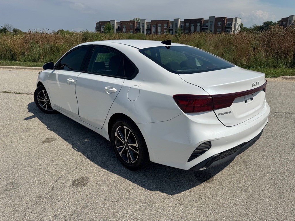 2022 Kia Forte Image 6