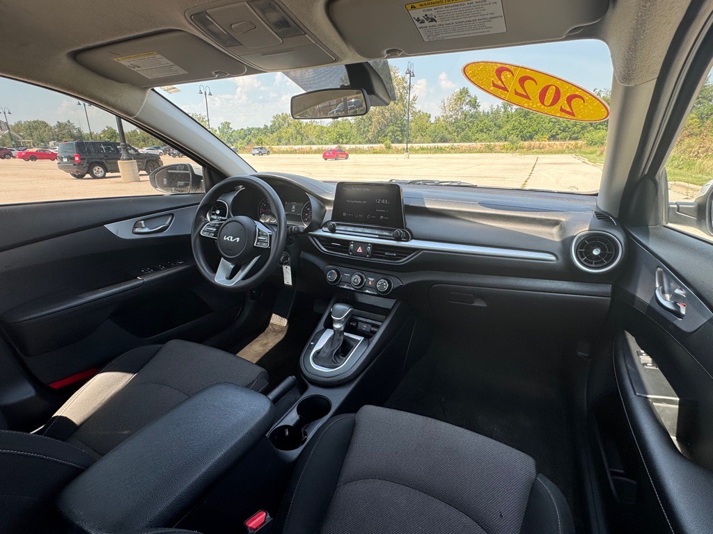 2022 Kia Forte Image 10