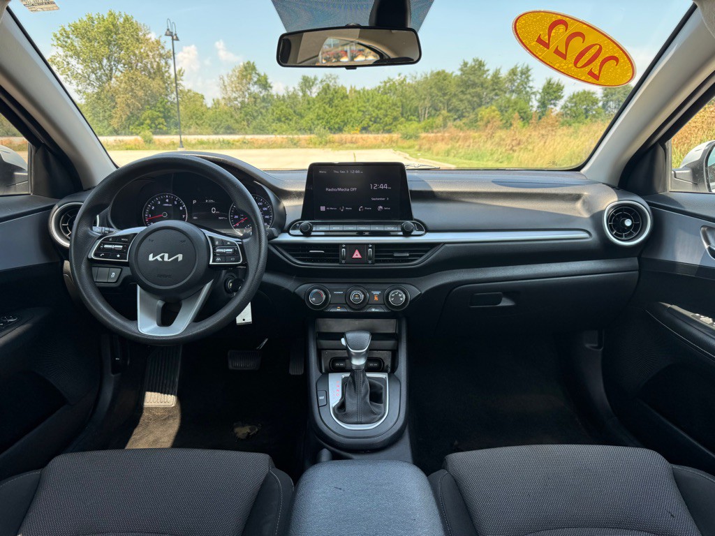 2022 Kia Forte Image 11