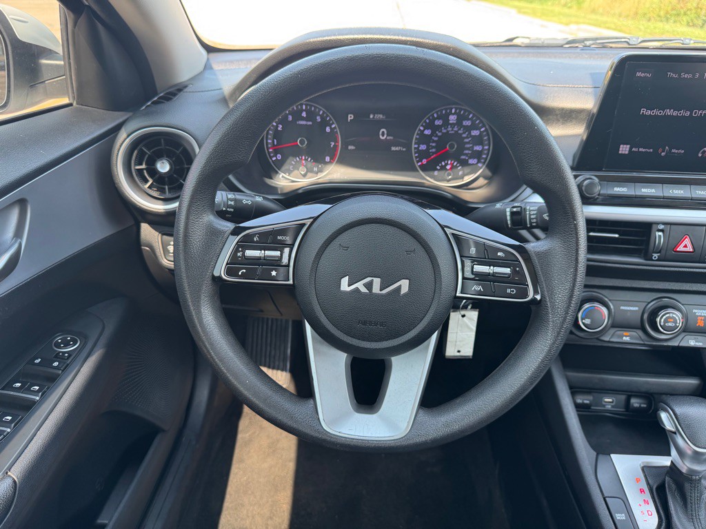 2022 Kia Forte Image 13