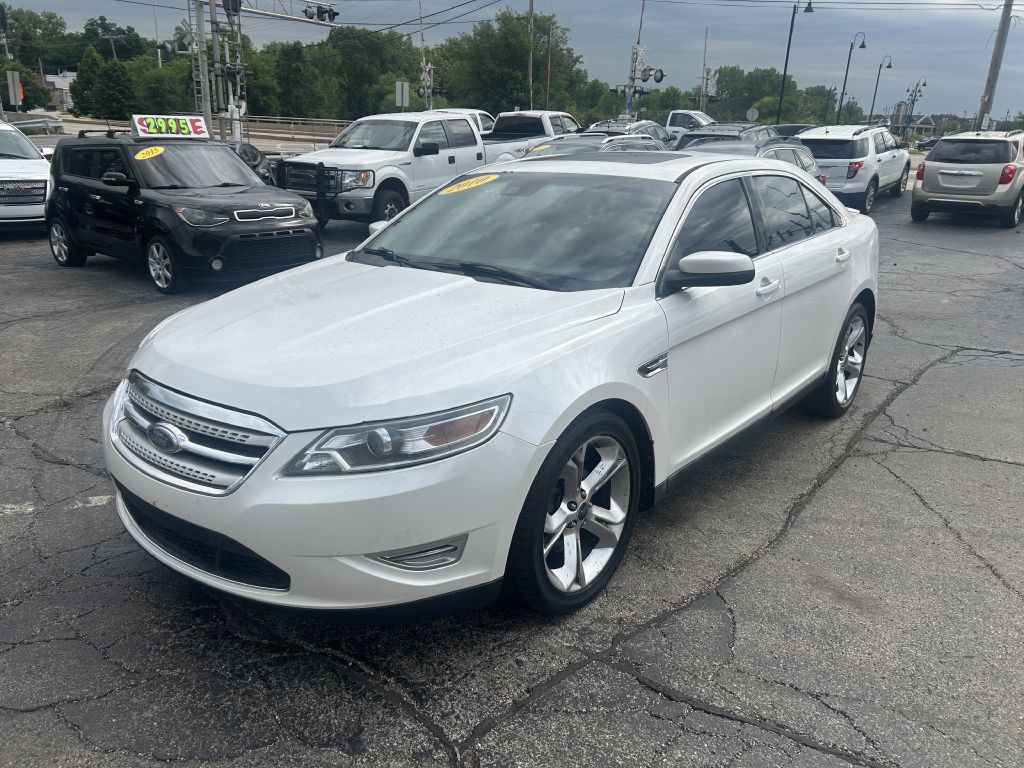 2010 Ford Taurus Image 1