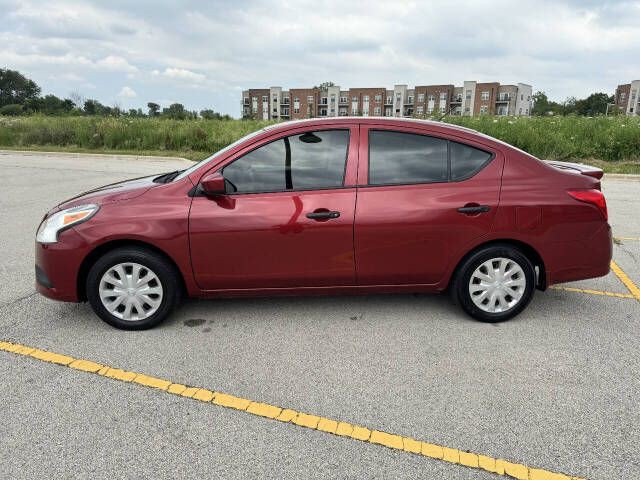 2017 Nissan Versa Image 7