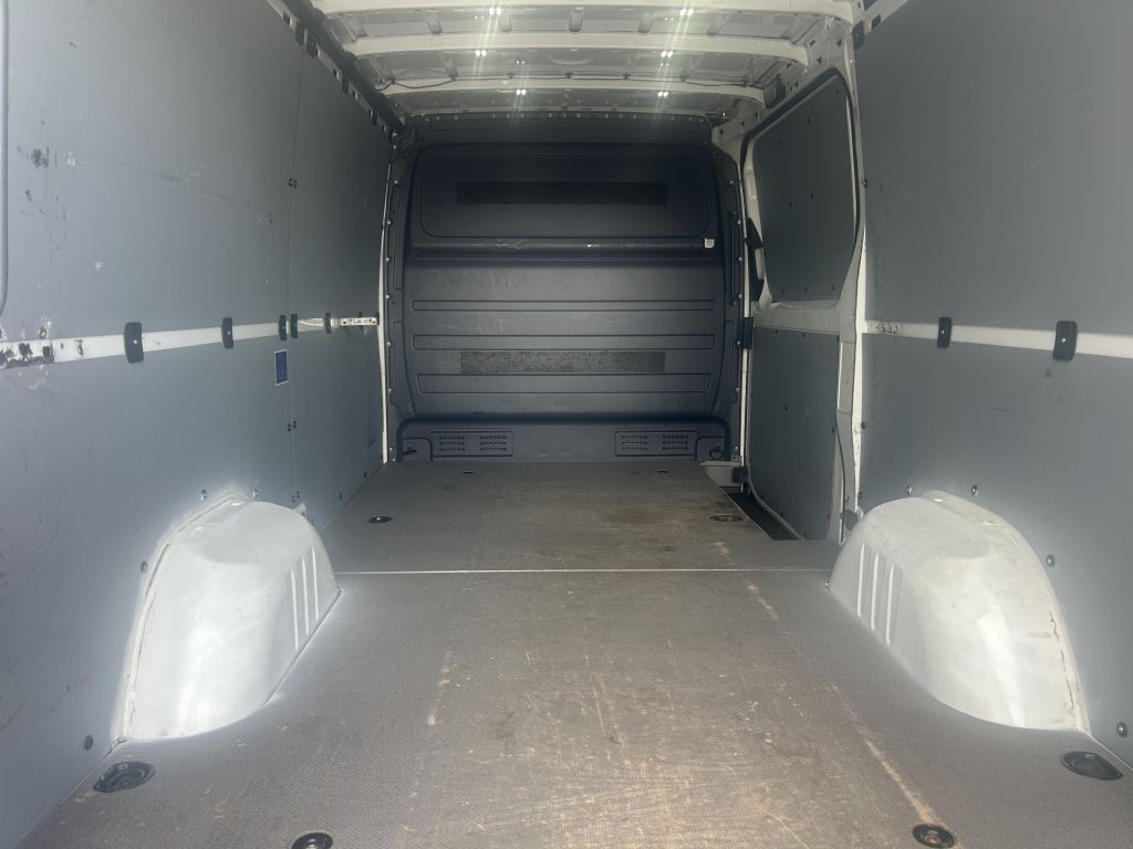2015 Mercedes-Benz Sprinter Image 9