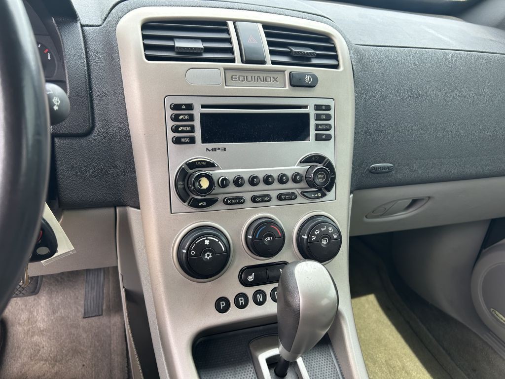 2006 Chevrolet Equinox Image 16