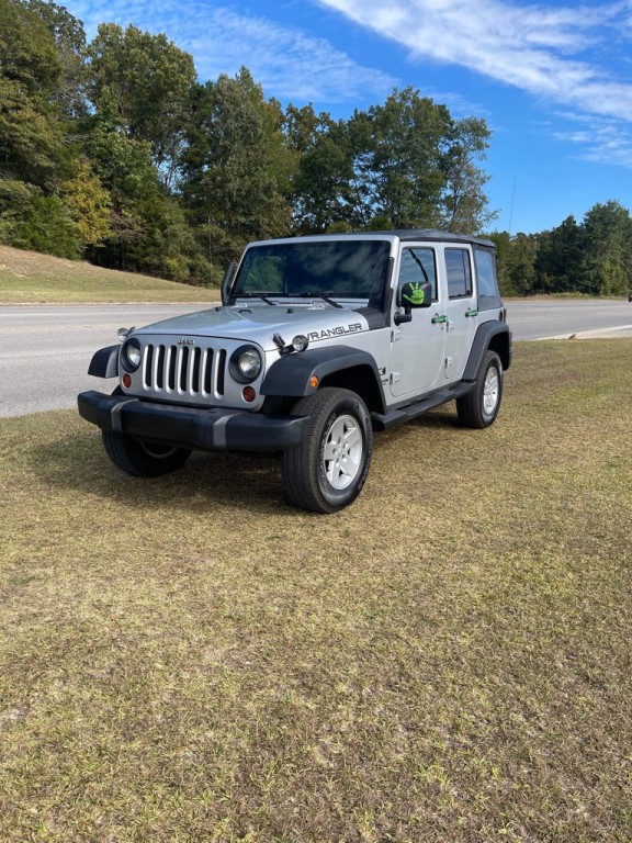 2009 Jeep Wrangler Unlimited Image 2