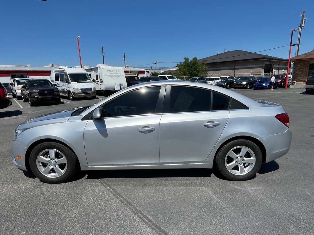 2013 Chevrolet Cruze Image 13
