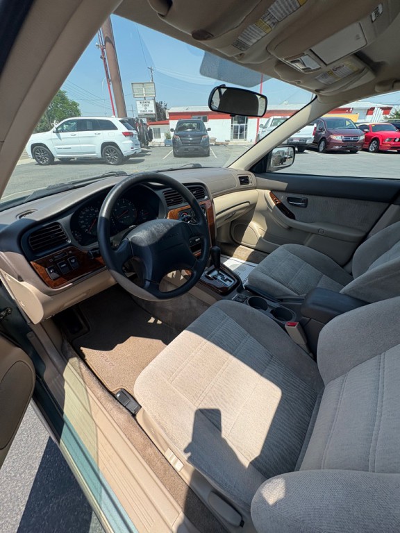 2002 Subaru Legacy Image 9