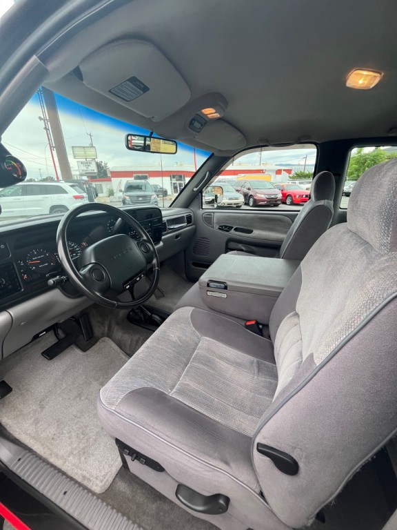 1996 Dodge Ram 3500 Image 9
