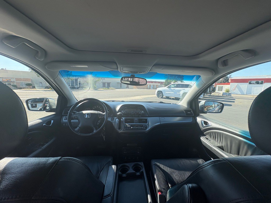 2007 Honda Odyssey Image 11
