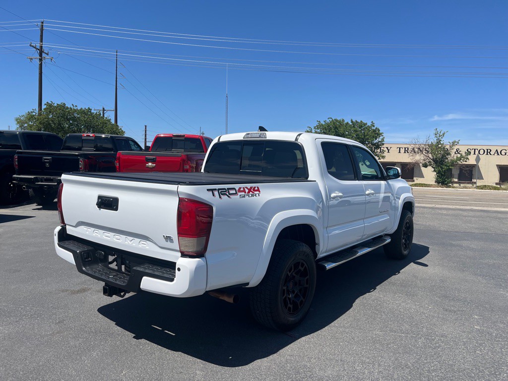 2019 Toyota Tacoma Image 5