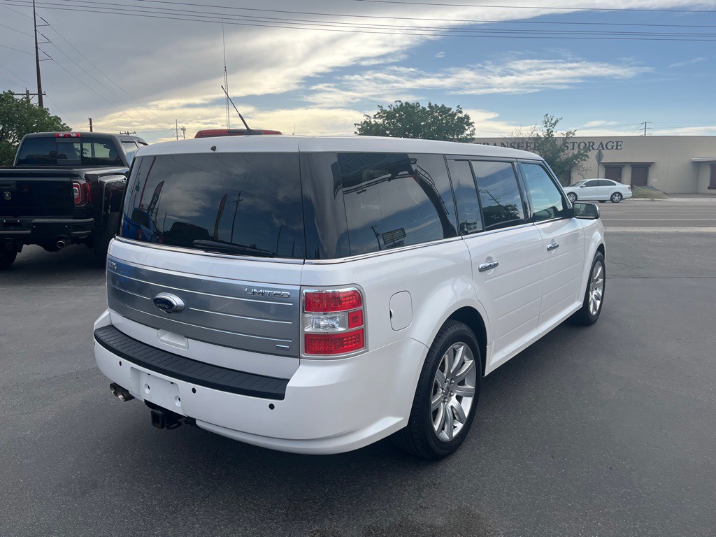 2010 Ford Flex Image 5